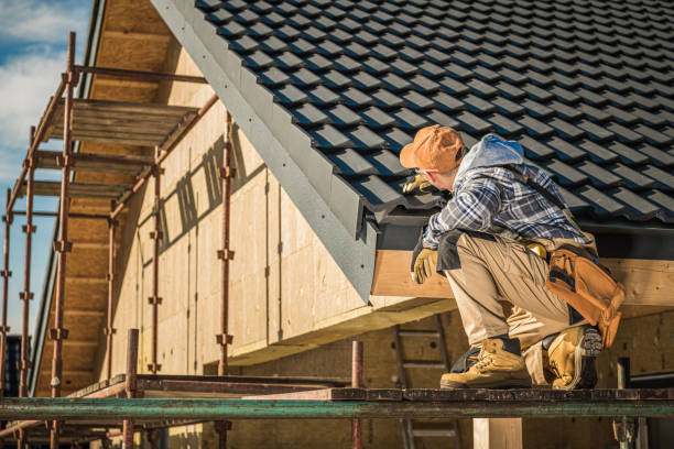 Best Commercial Roofing Services  in Ives Estates, FL